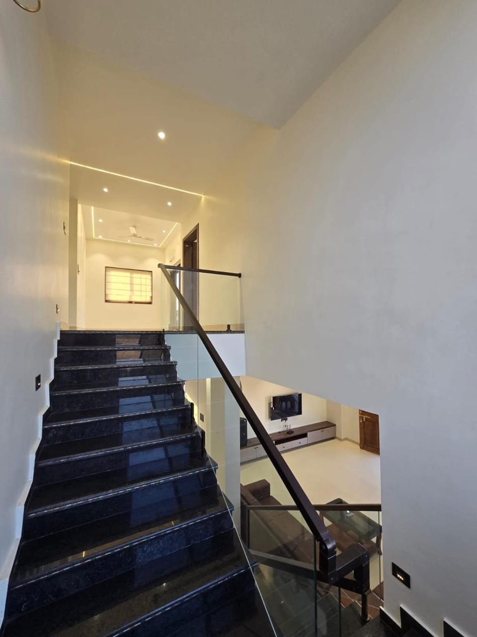 Kamal Bed and Breakfast in Maharashtra