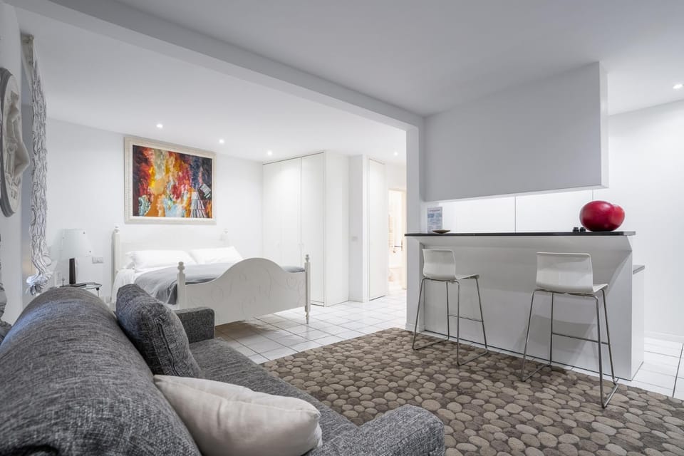 Bed, Living room, Bedroom