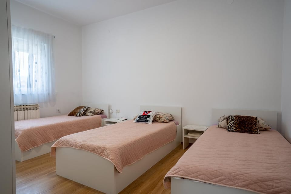 Guesthouse Viktorija Flat - Exskluziv apartman Apartment in Lika-Senj County