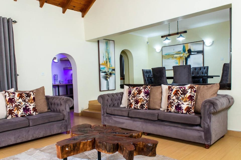 Living room, Decorative detail