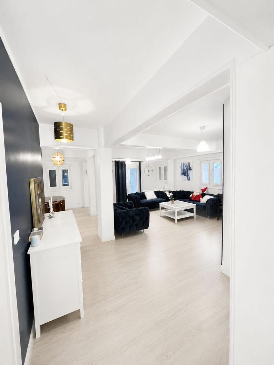 Living room, air conditioner