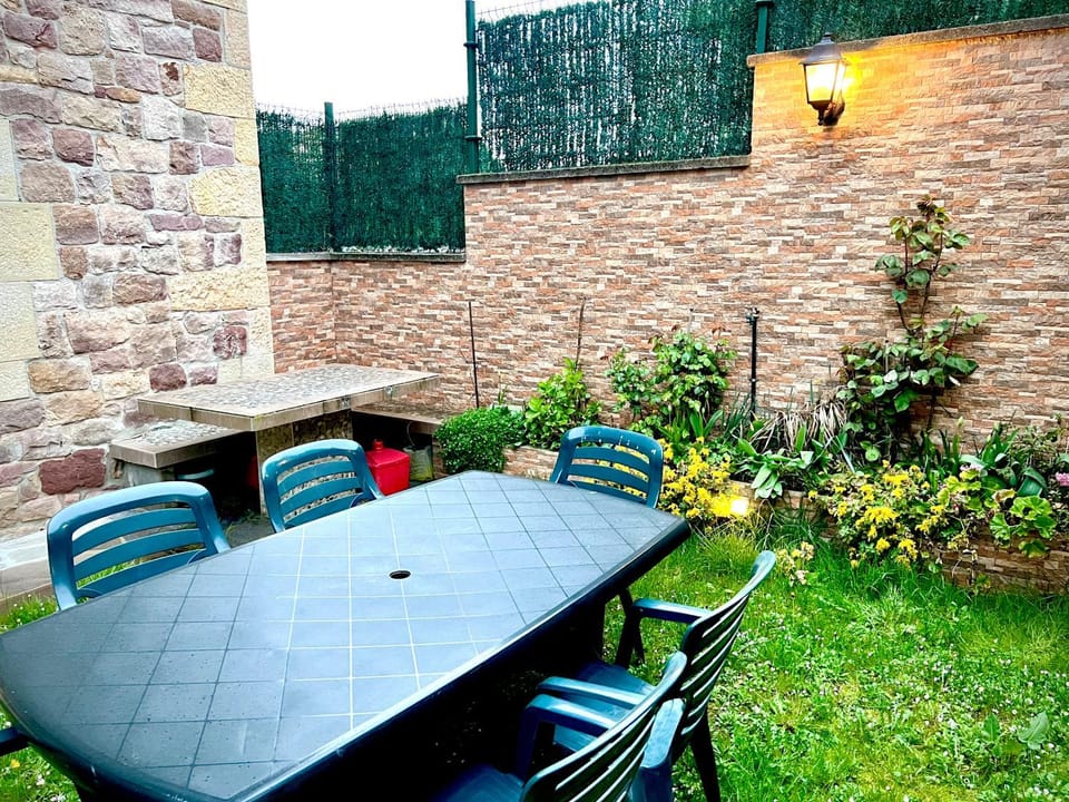 Viviendas Rurales El Cantón House in Cantabria