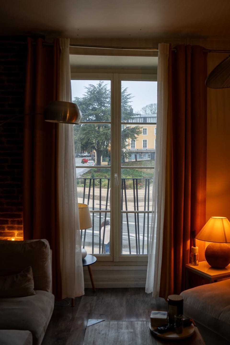 Vue Cathédrale & Home Cinéma Le Mans Centre Apartment in Le Mans