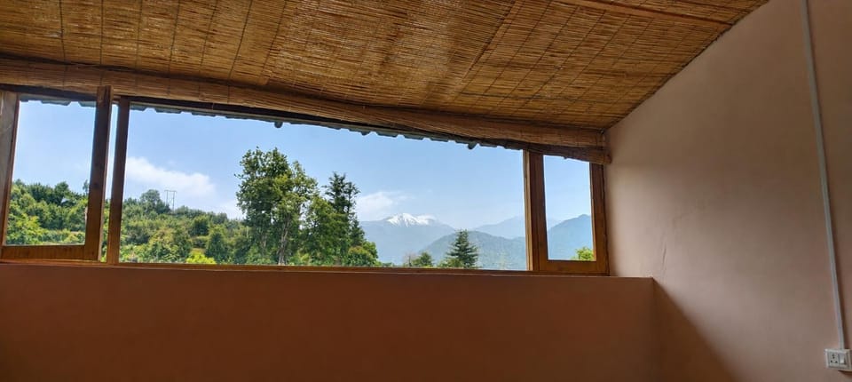 View (from property/room), Mountain view