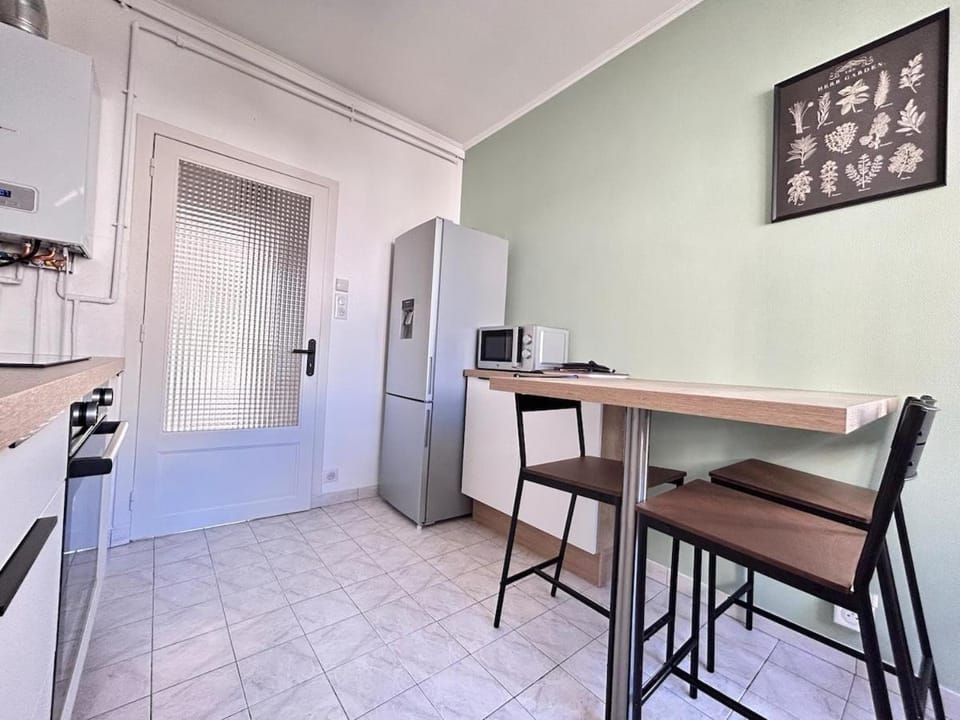 Halte des Carmes #Terrasse Apartment in Clermont-Ferrand