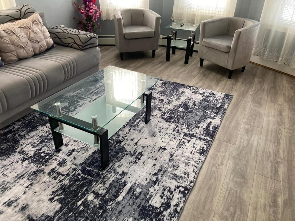 Beautiful apartment walking distance to stadium! Apartment in Rhode Island
