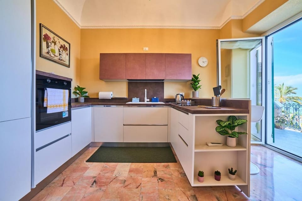 Doretta's House - Luxury Apartment Apartment in Noli