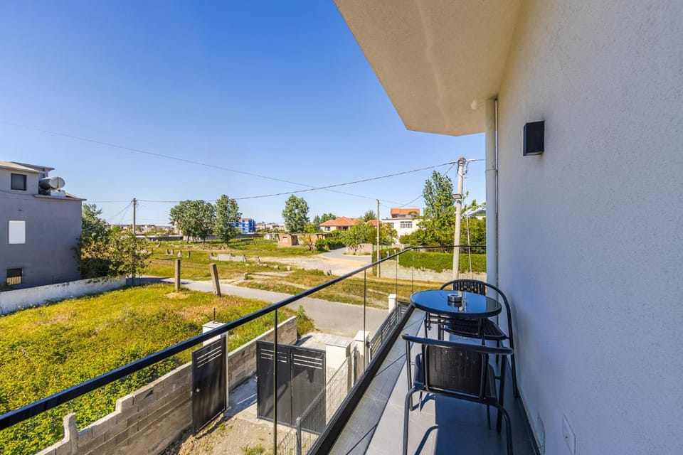 Property building, Day, View (from property/room), Balcony/Terrace