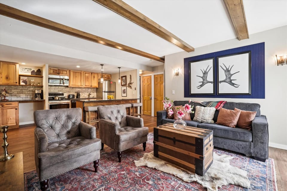 Trails End 216: Ski-In/Out Breckenridge Condo with Hot Tub Apartment in Breckenridge