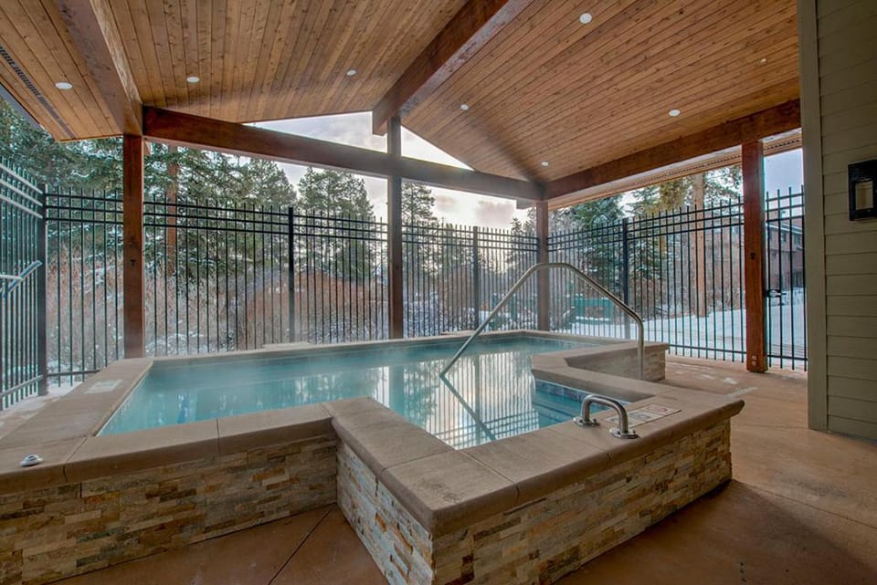 Trails End 216: Ski-In/Out Breckenridge Condo with Hot Tub Apartment in Breckenridge