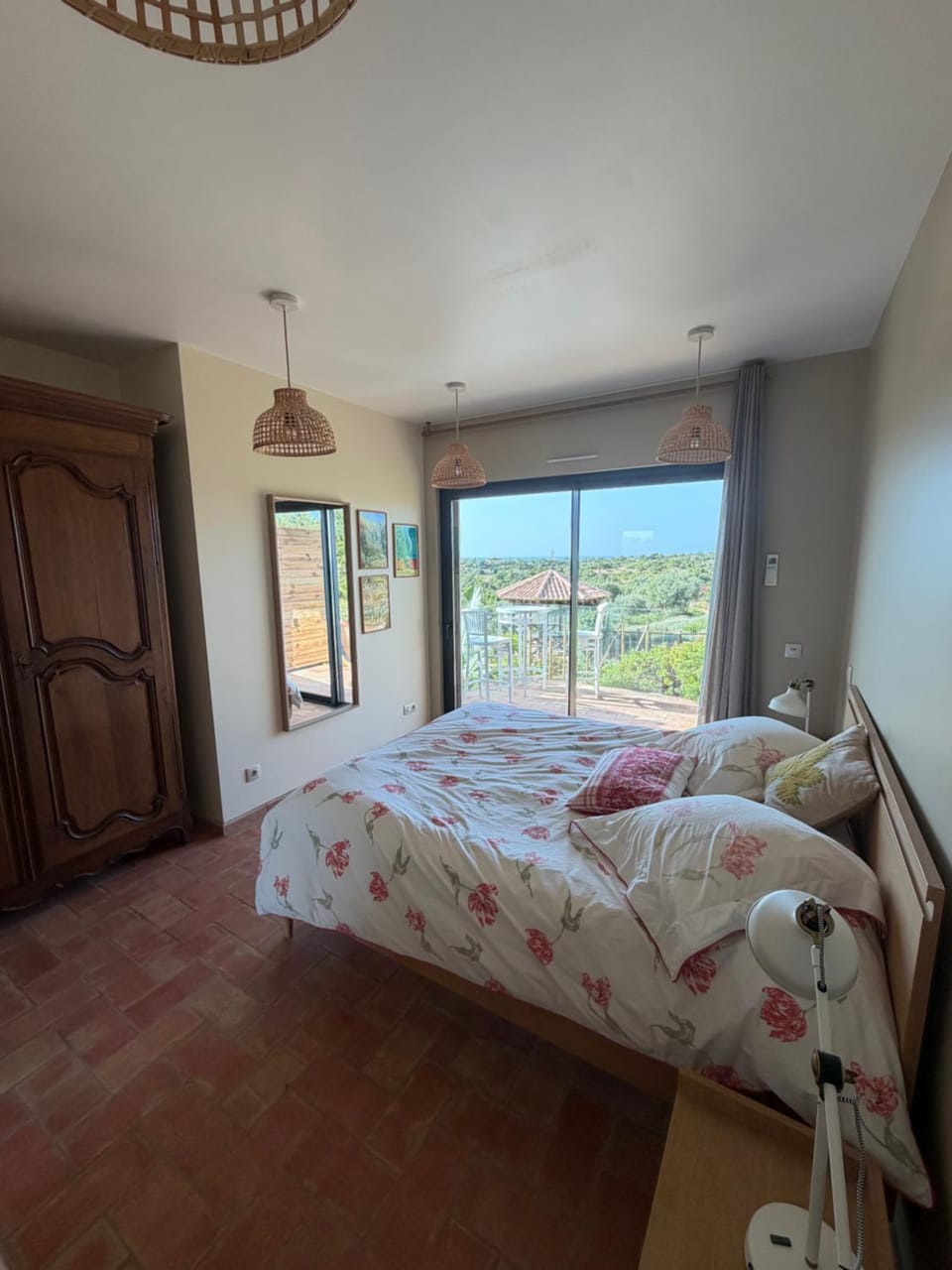 Bed, Photo of the whole room, Bedroom, wardrobe