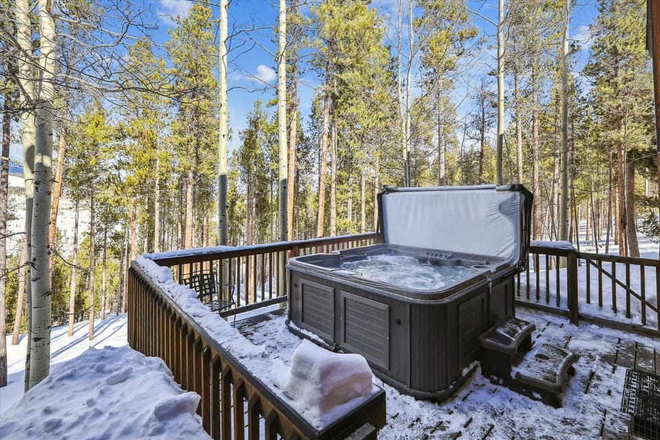 Wildwood Peaks: Secluded Breckenridge Cabin with Hot Tub and Ski Area Views Cabin in Breckenridge