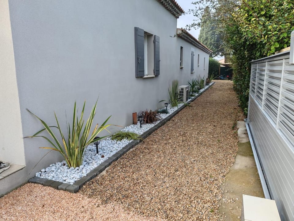 Maison familiale pour 4 personnes avec piscine privée Villa in Pernes-les-Fontaines