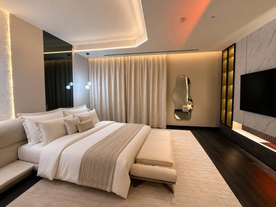 6BR Lamborghini Luxury Villa I Cinema, Spa & Pool Villa in Dubai