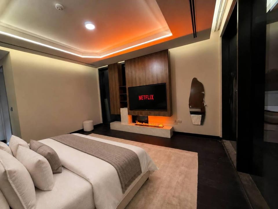 6BR Lamborghini Luxury Villa I Cinema, Spa & Pool Villa in Dubai