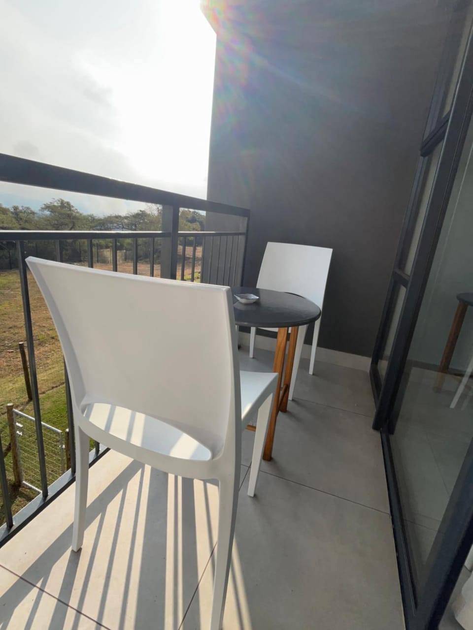 Poolside stay with city view & free parking Apartment in KwaZulu-Natal