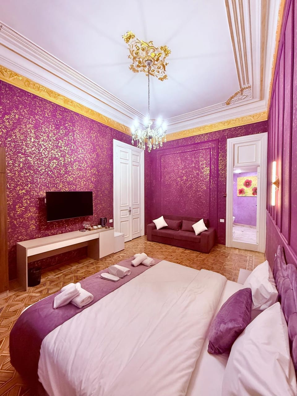 Photo of the whole room