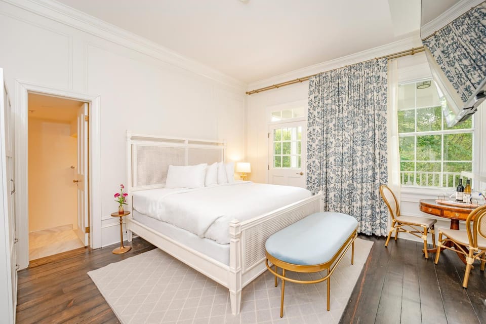 Kent Island Resort Inn in Stevensville