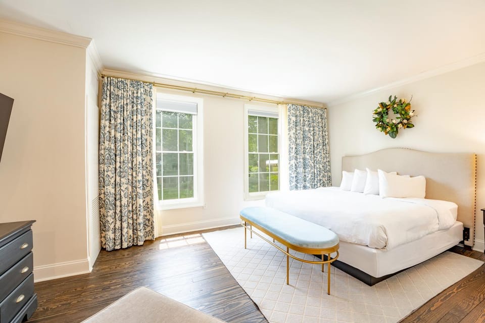 Kent Island Resort Inn in Stevensville