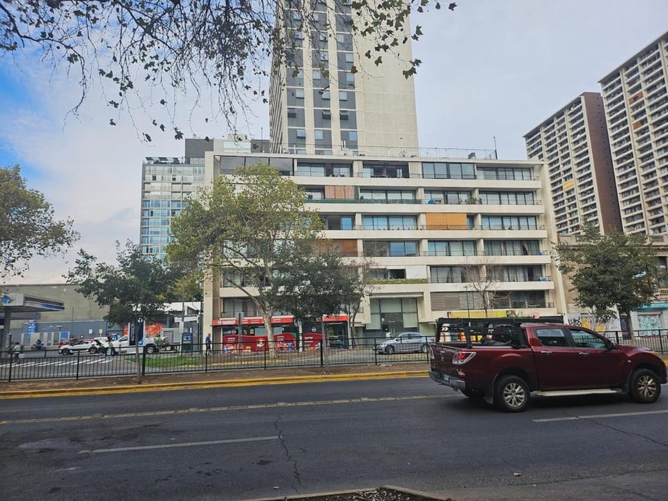 Property building, Street view, Location
