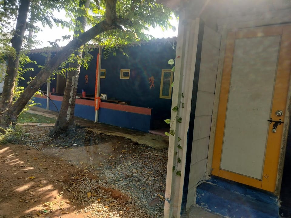 AT Lavis Home stay House in Karnataka