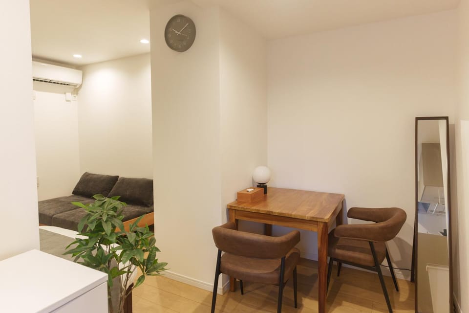 Living room, Photo of the whole room, Seating area