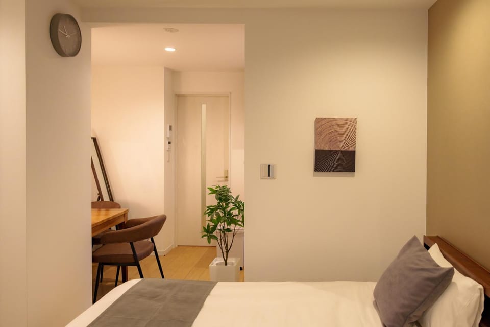 Living room, Photo of the whole room, Seating area, Bedroom
