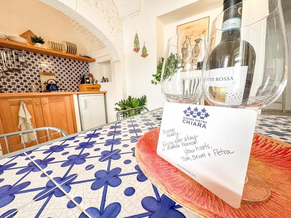 Modern 2-Room Home in Martina Franca Historic Center, 2 Min Walk to Cathedral House in Martina Franca