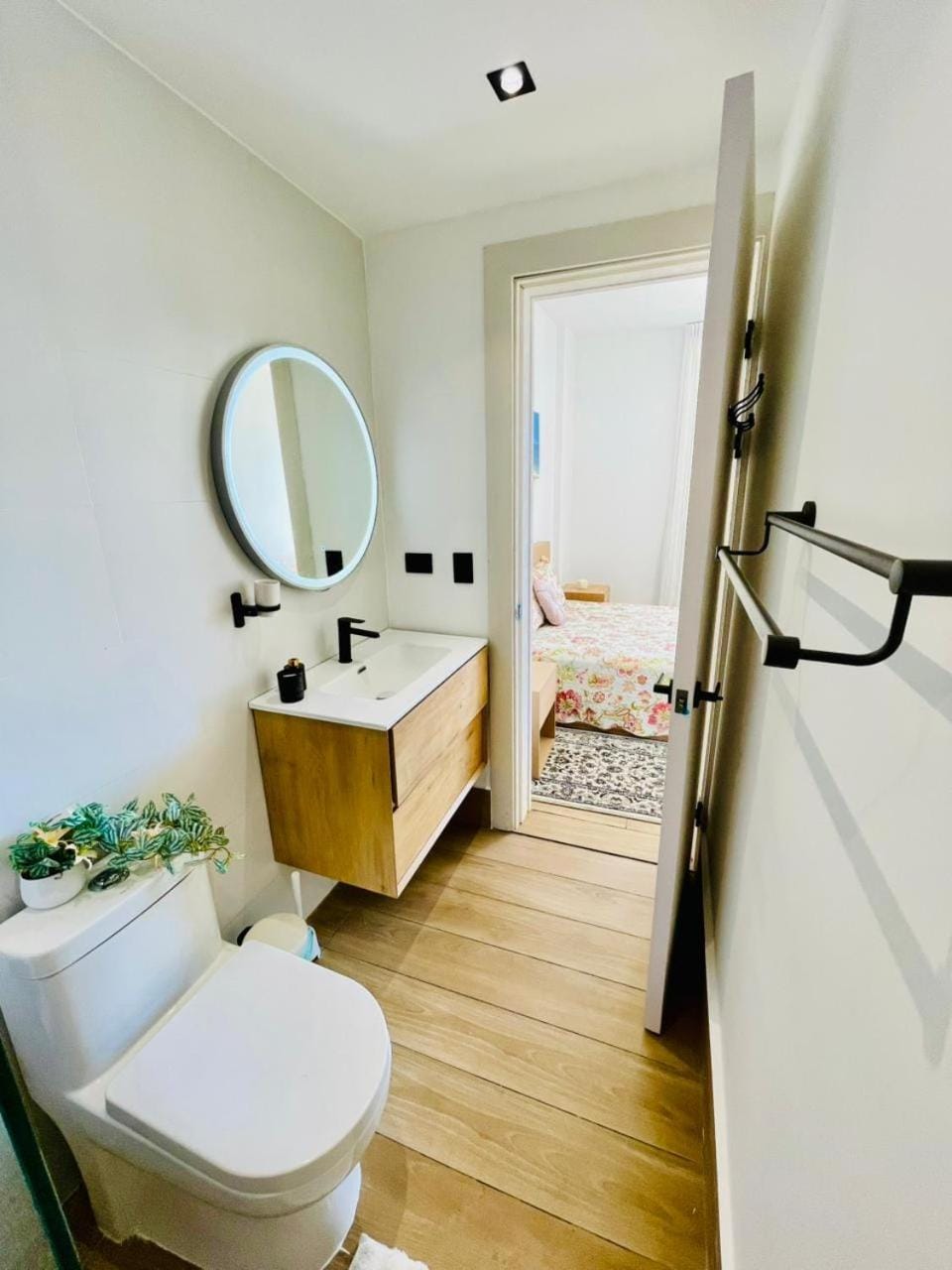 Bathroom, Bedroom