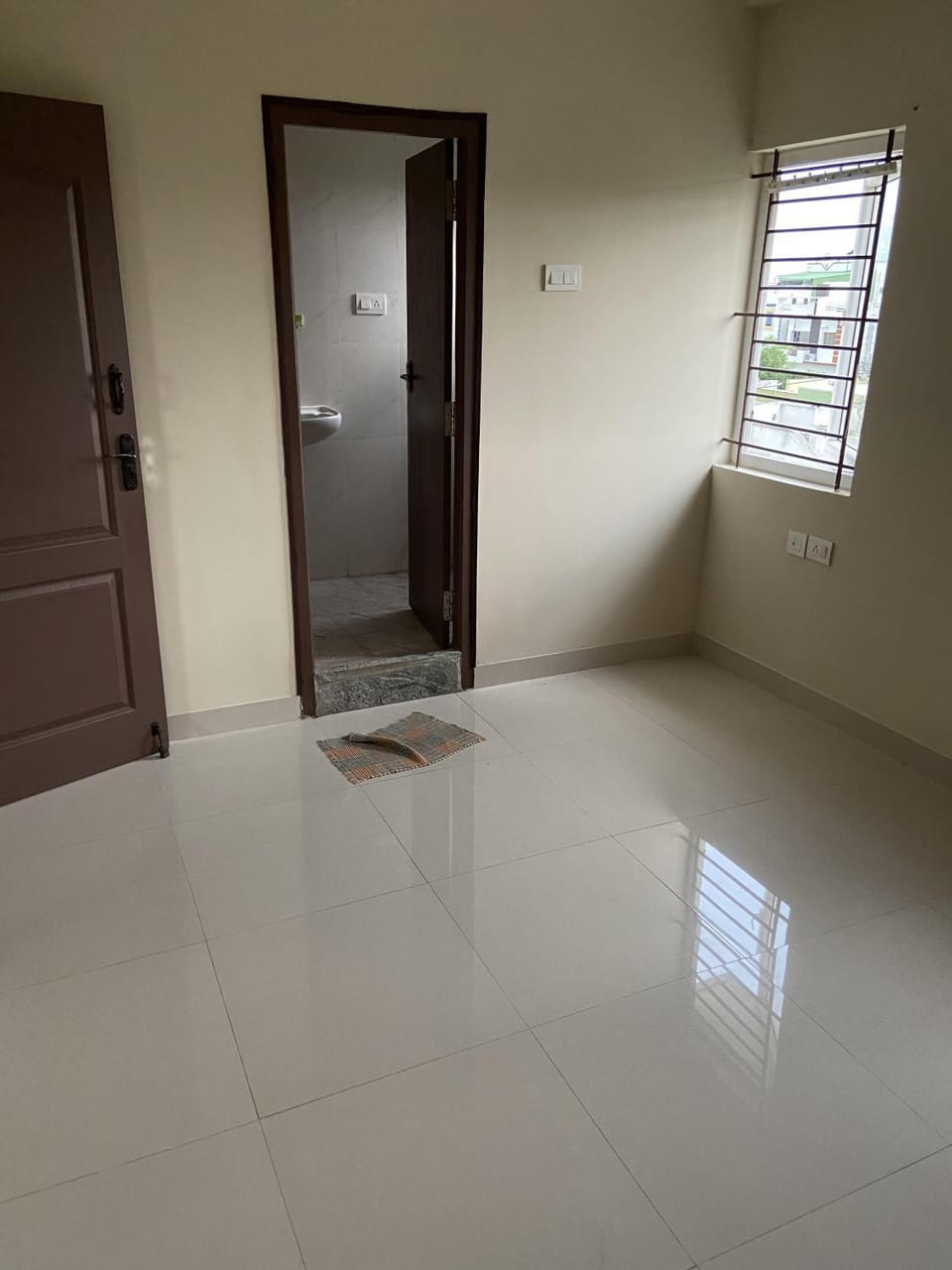 Toilet, Property building
