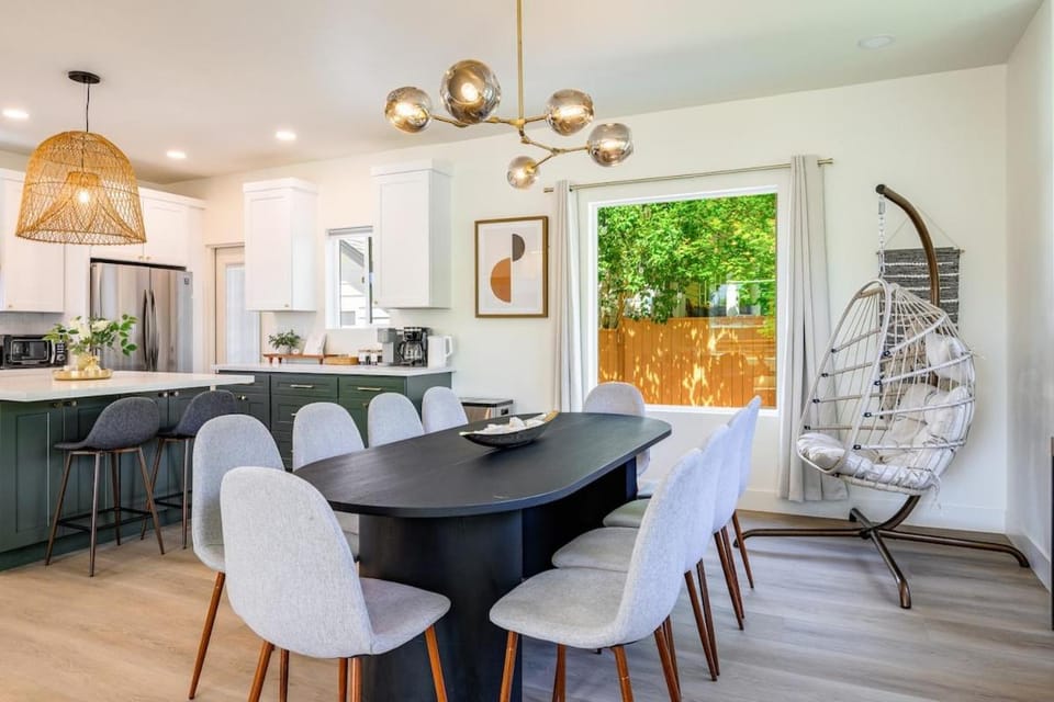 AC New Remodel Chefs Kitchen BBQ Cap Hill House in Capitol Hill