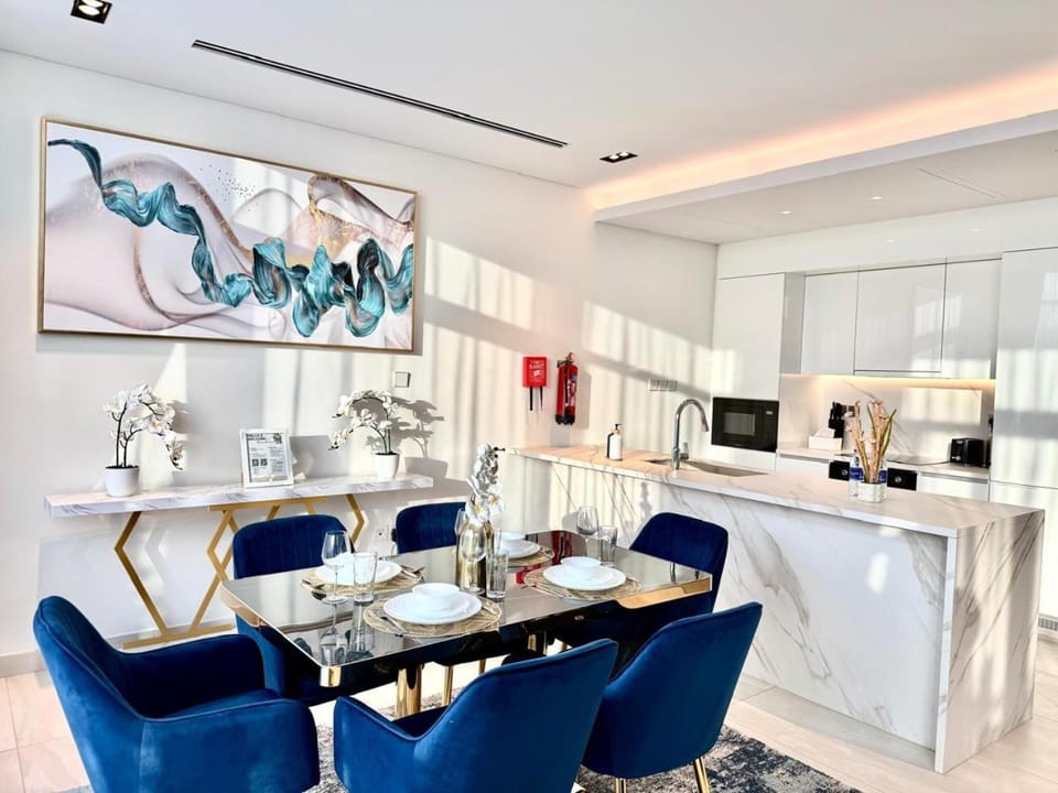 Danah Bay Coastal 2BR Townhouse with Private Garden House in Ras al Khaimah