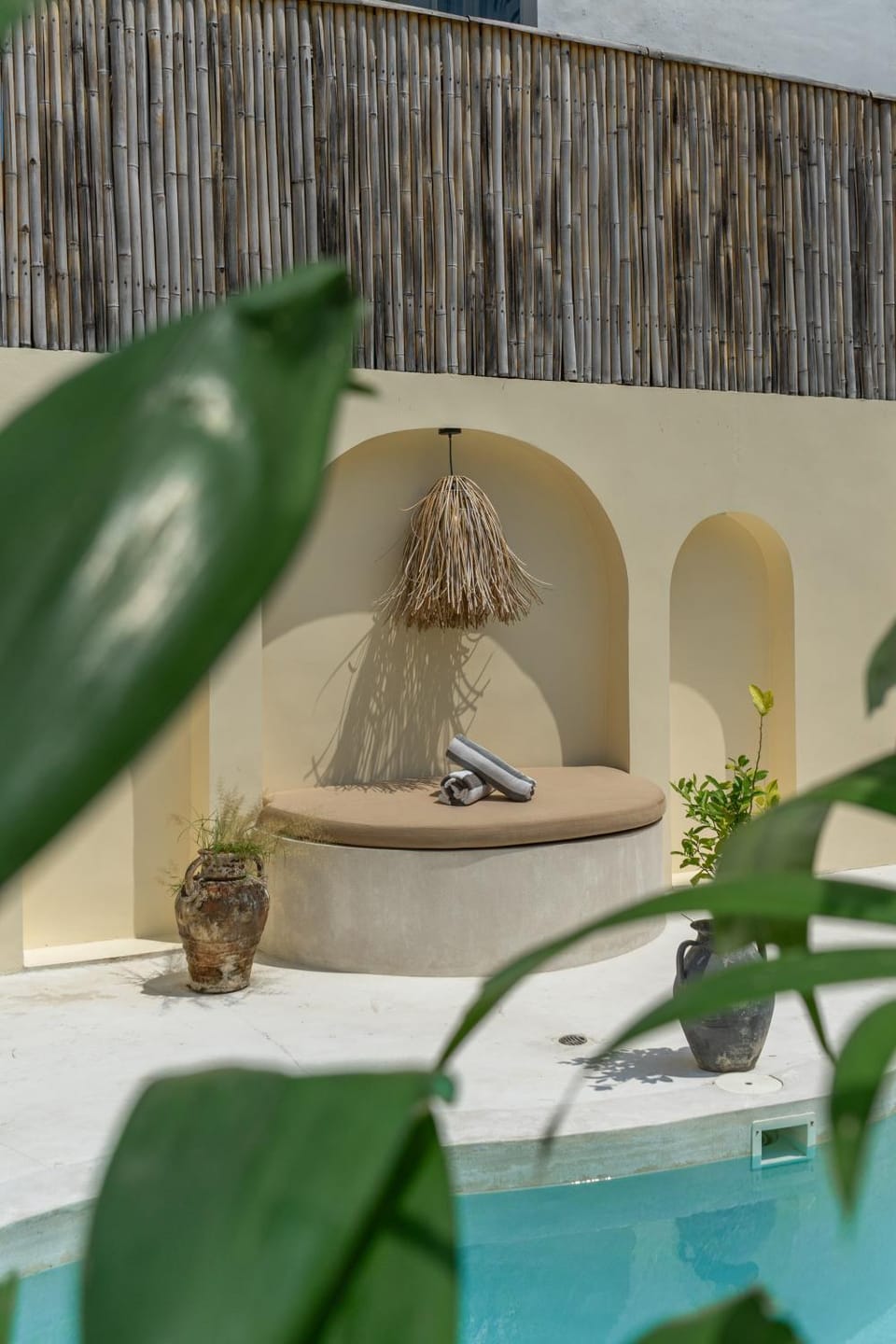 Casa Mara - 2BR Tropical Villa Canggu, Walk to Beach & Cafés! Villa in North Kuta