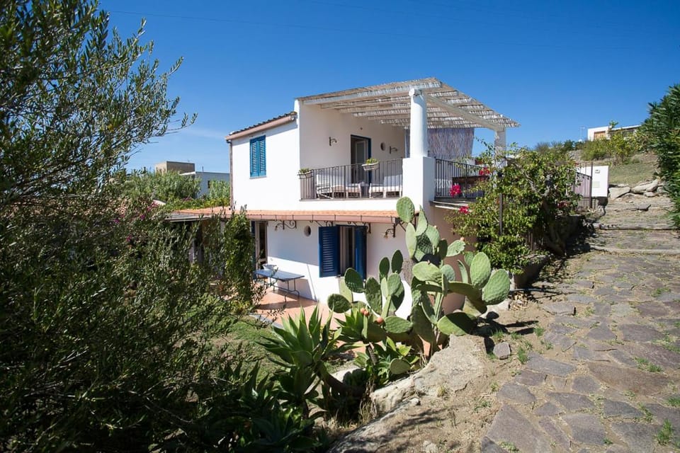 Rosa Dei Venti House in Lipari