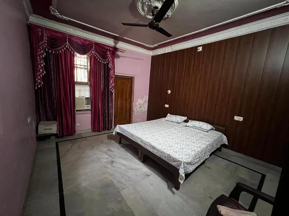 Home stays subash nagar Apartment in India