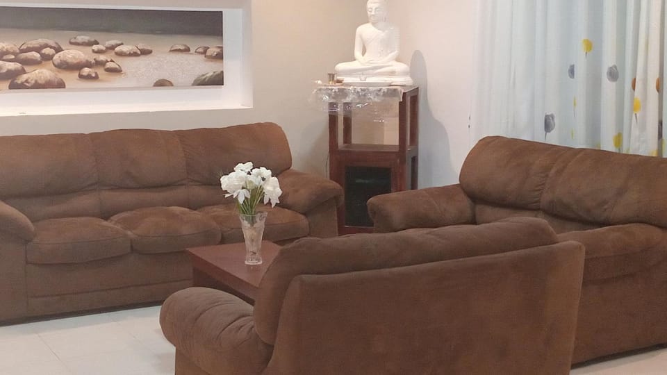 The banglow homestay Vacation rental in Sri Lanka