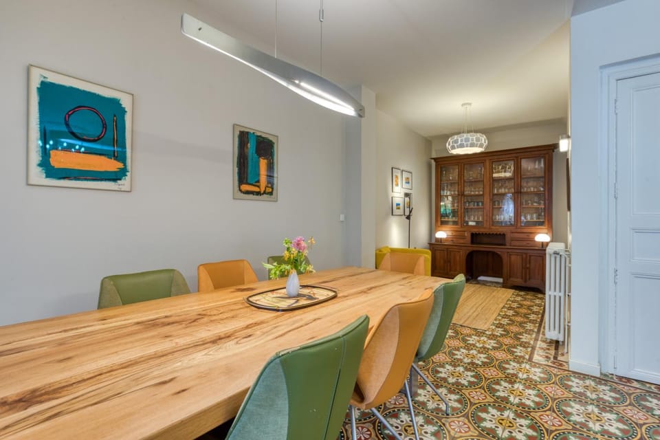 Property building, Living room