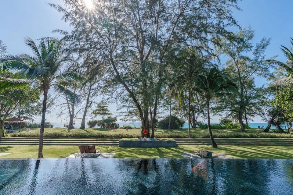 Garden, Beach, Swimming pool