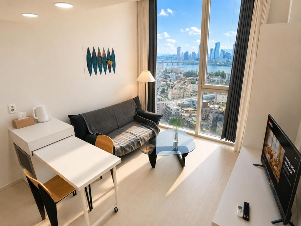 Square 18 Apartment in Seoul