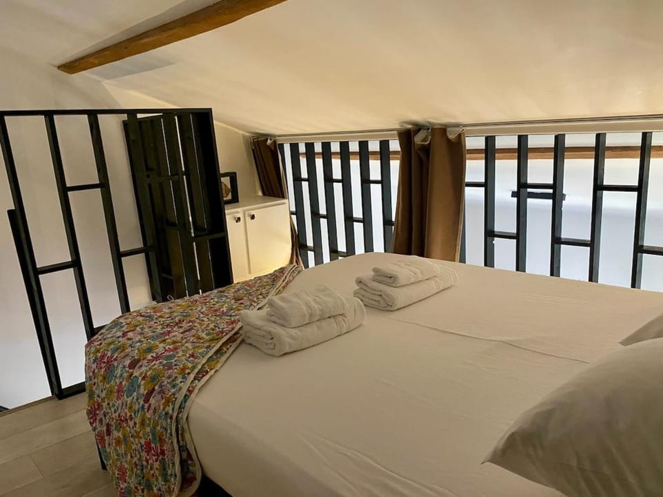 Duplex studio Moulleau proche plage avec chambre en mezzanine Apartment in Arcachon