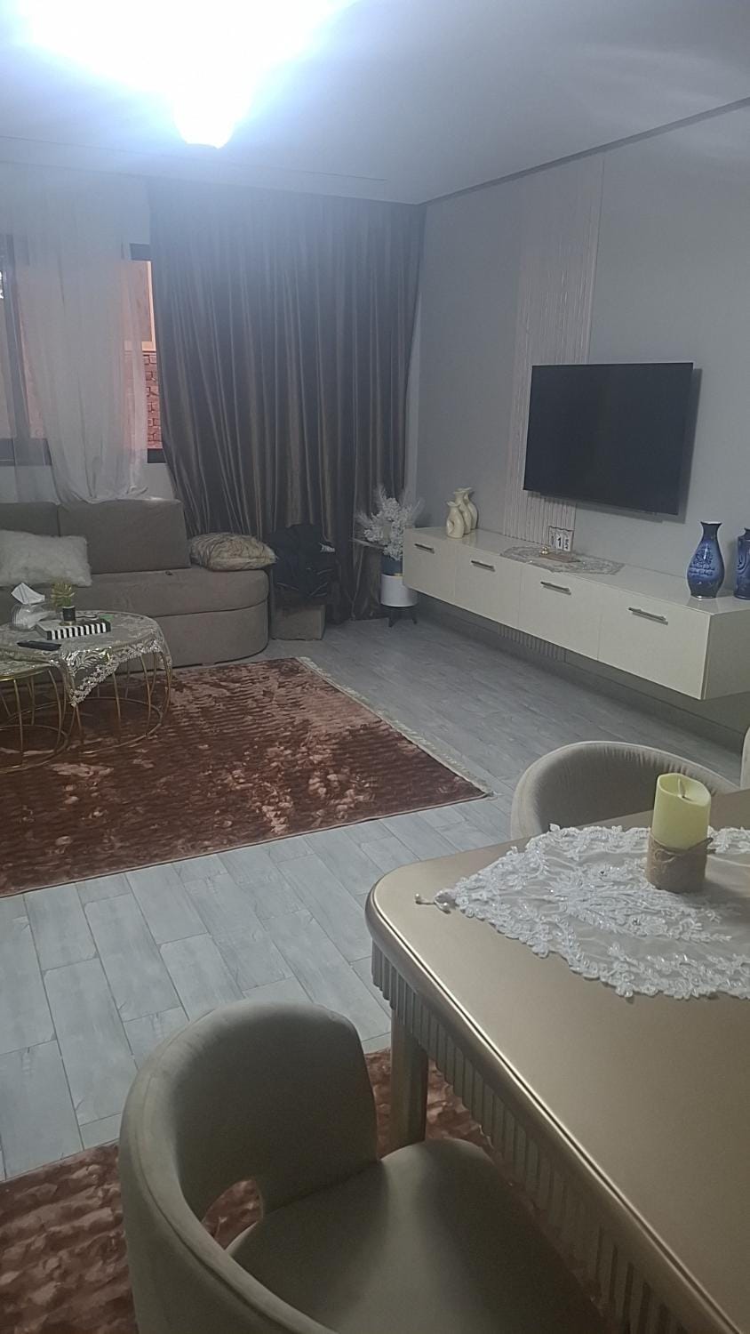 The house Bed and Breakfast in New Cairo City