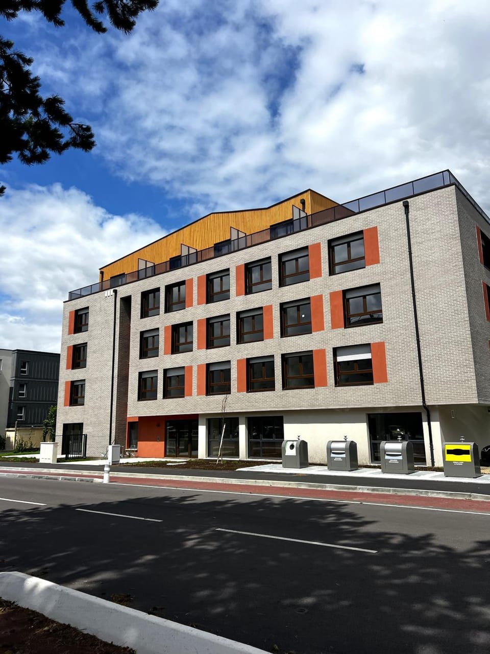 NEORESID Kampus Agora Apartment in Normandy