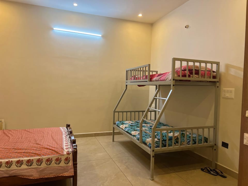 bunk bed