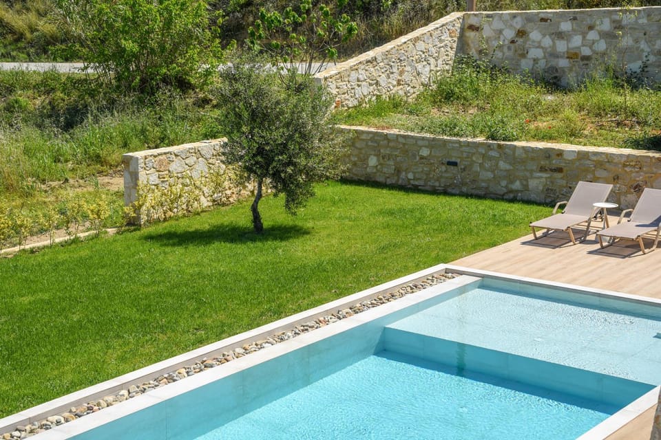 Garden, Swimming pool, sunbed