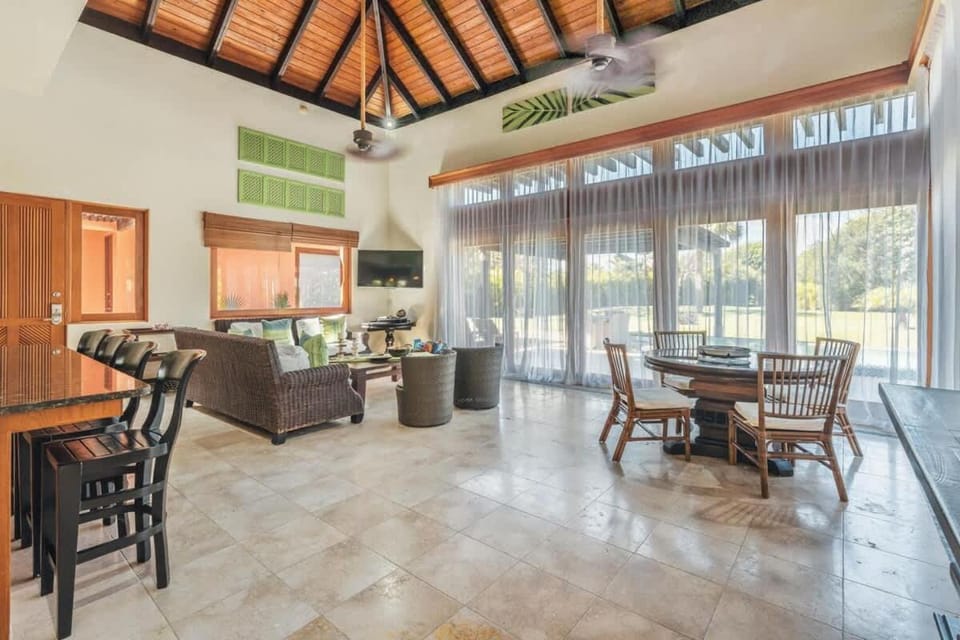 Bungalow with pool and backyard in Cap Cana Villa in Punta Cana