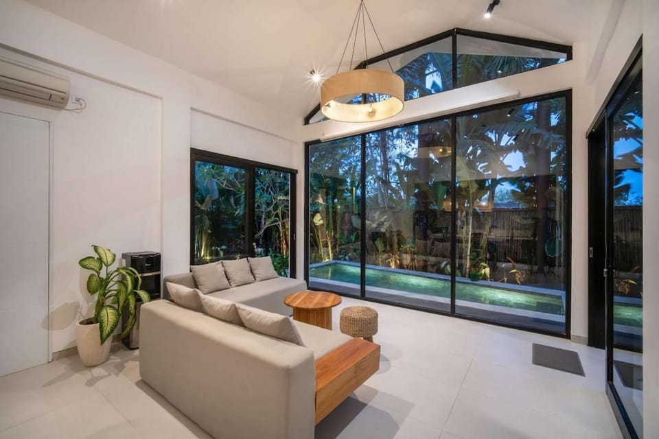 Freedom Villa Elegant 2BR Retreat in Ungasan Villa in Bali