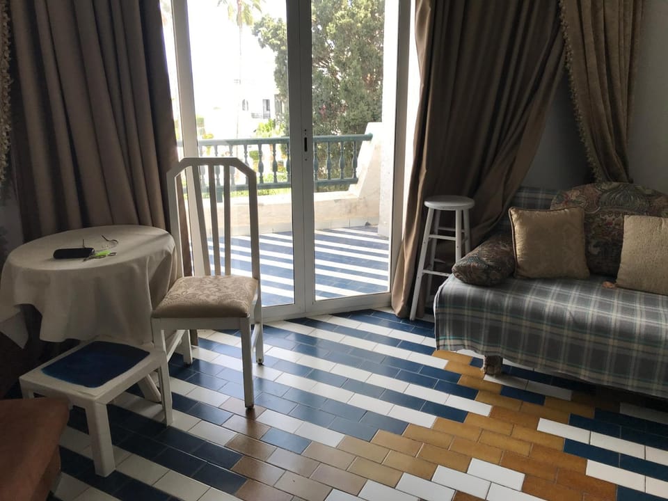 Appt séjour plus 2 chambres Apartment in Sousse Governorate, Tunisia