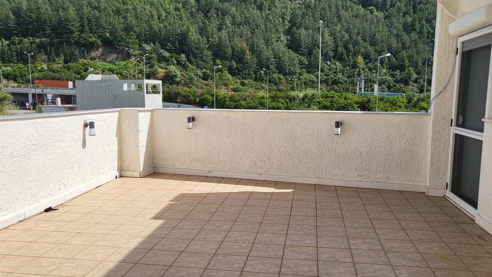 Horizon Corner Apartment in Peloponnese, Western Greece and the Ionian