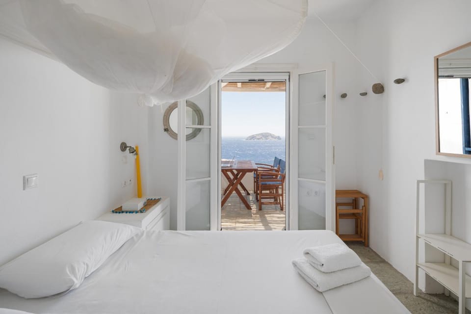 Property building, Living room, Bedroom