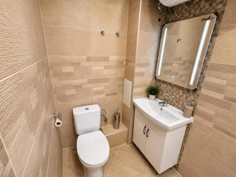 Apartment Be Happy 5, Premium Apartment in Ruse City Centre Apartment in Ruse